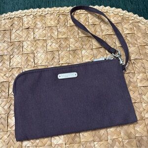 Baggallini Wallet RFID Wristlet